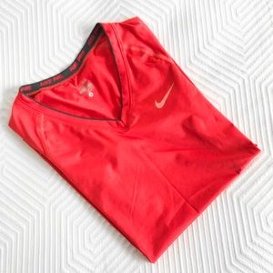 Nike Pro Workout Top